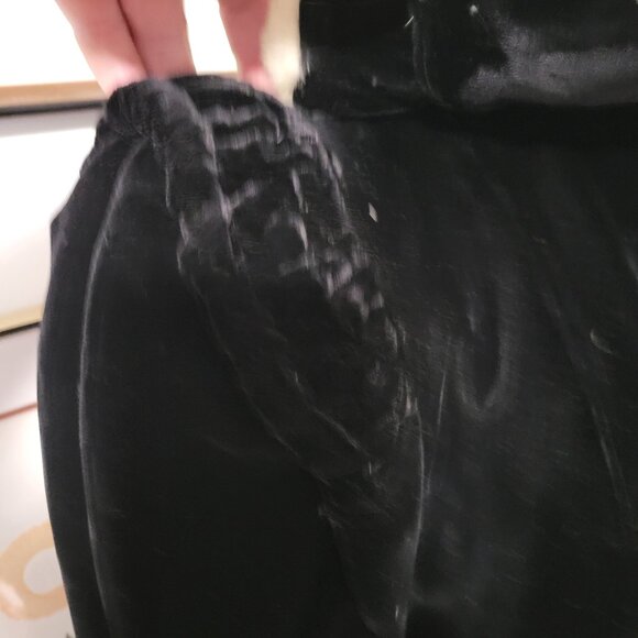 Vintage 1920's Black Velvet Long Dress Coat with Fur Collar - Picture 4 of 9
